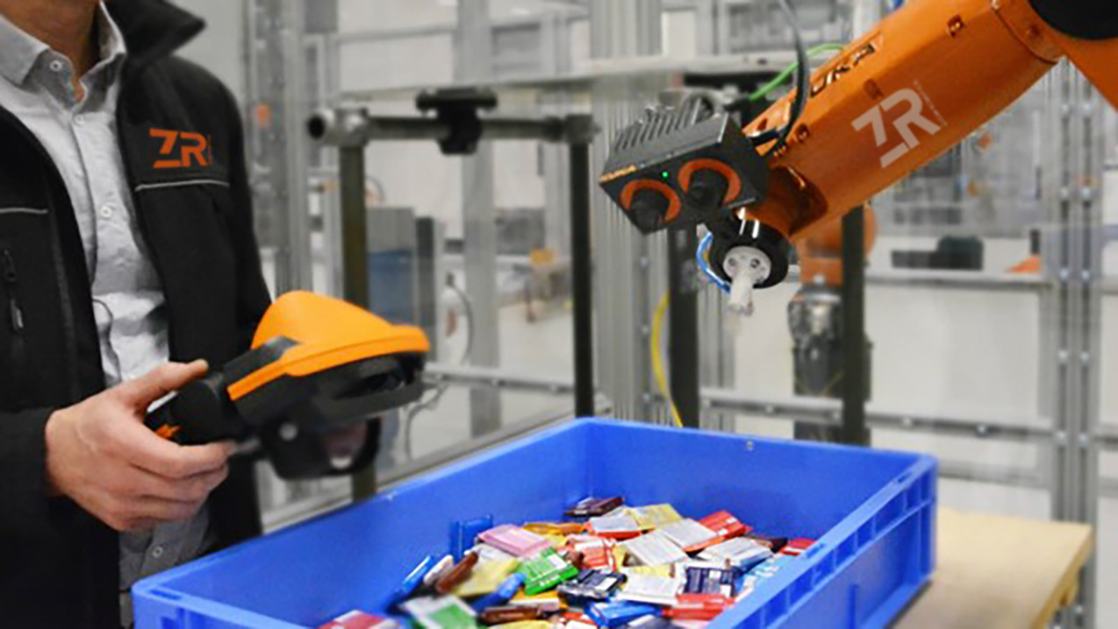 Bin-to-Bin Robot Picker